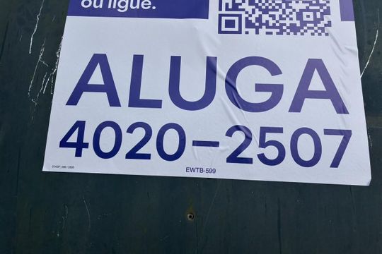 Placa de apartamento para alugar com 2 quartos, 60m² em Balneário São Francisco, Diadema