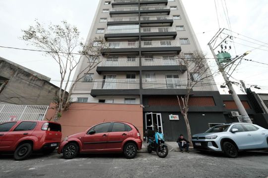 Fachada de apartamento para alugar com 2 quartos, 51m² em Jardim Maringa, São Paulo