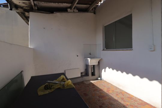 Área de Serviço de apartamento para alugar com 2 quartos, 74m² em Campestre, Santo André