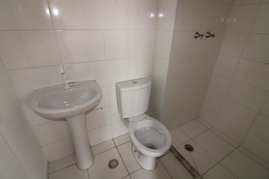 Banheiro de apartamento à venda com 2 quartos, 48m² em Cidade Patriarca, São Paulo