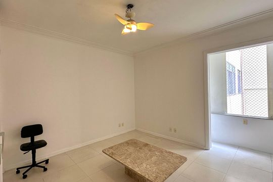 Apartamento para alugar com 3 quartos, 263m² em Copacabana, Rio de Janeiro