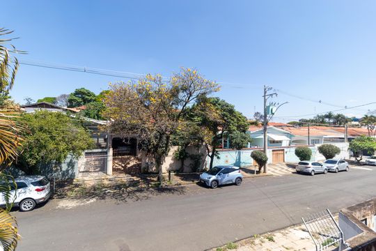 Vista da Sacada da Sala íntima de casa à venda com 7 quartos, 616m² em Jardim Bom Retiro, Campinas