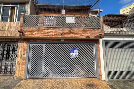 Fachada de casa à venda com 3 quartos, 149m² em Vila Vera, São Paulo