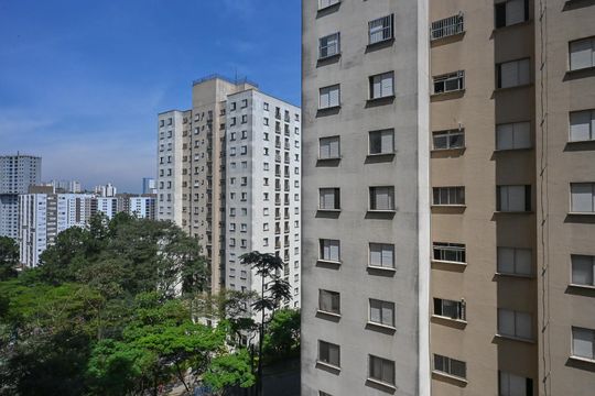 Vista Quarto 3 de apartamento à venda com 3 quartos, 68m² em Vila Andrade, São Paulo