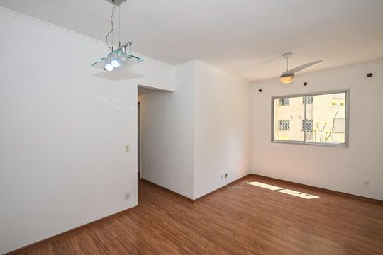 Sala de apartamento à venda com 3 quartos, 68m² em Vila Andrade, São Paulo
