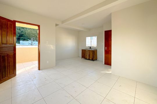 Apartamento para alugar com 2 quartos, 70m² em Cachoeira do Bom Jesus, Florianópolis