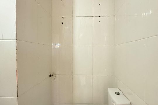 Banheiro de apartamento para alugar com 2 quartos, 70m² em Cachoeira do Bom Jesus, Florianópolis