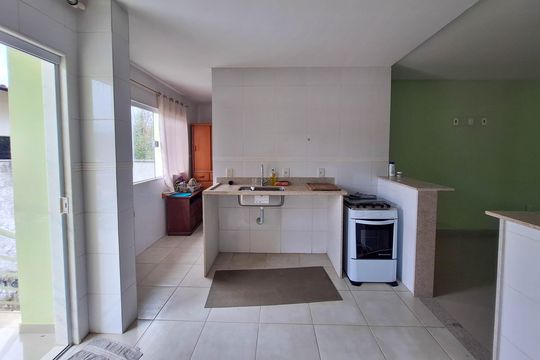 Cozinha de casa à venda com 3 quartos, 120m² em Piratininga, Niterói