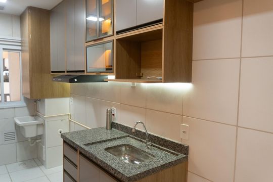 Cozinha de apartamento para alugar com 2 quartos, 62m² em Santa Terezinha, Paulínia