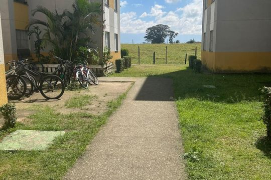 Área externa de apartamento para alugar com 2 quartos, 50m² em Vila dos Comerciários 2, Taubaté