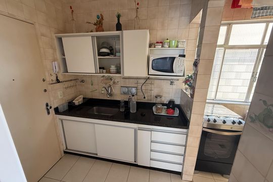 cozinha de apartamento para alugar com 3 quartos, 102m² em Floresta, Belo Horizonte