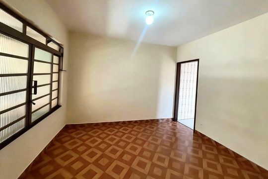 Casa à venda com 3 quartos, 110m² em Vila Rio Branco, São Paulo