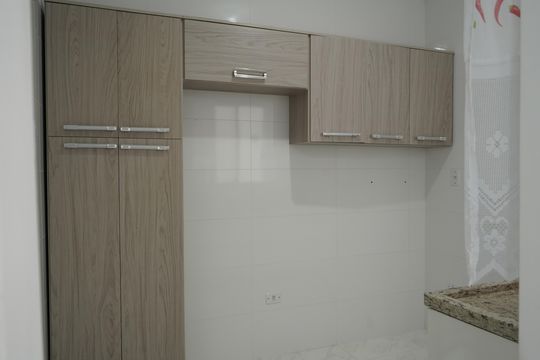 Cozinha de casa de condomínio para alugar com 2 quartos, 63m² em Penha de França, São Paulo