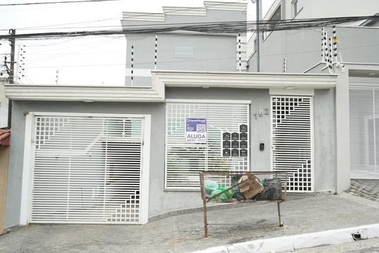 Fachada de casa de condomínio para alugar com 2 quartos, 63m² em Penha de França, São Paulo