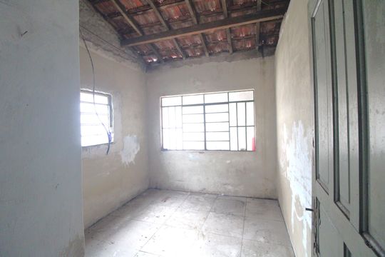 Quarto 1 / casa 2 de casa à venda com 2 quartos, 250m² em Grajaú, São Paulo