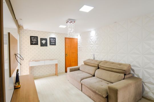 Sala de apartamento à venda com 2 quartos, 84m² em Jardim Silvestre, Guarulhos