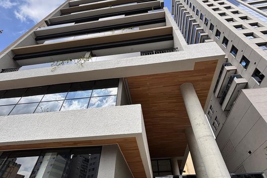Fachada de apartamento para alugar com 2 quartos, 49m² em Vila Nova Conceição, São Paulo