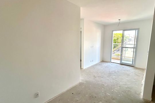 Sala de apartamento à venda com 2 quartos, 55m² em Vila Galvão, Guarulhos