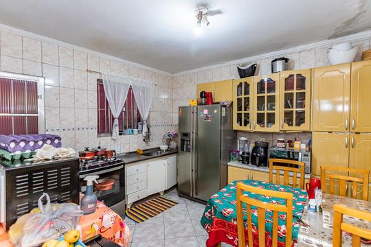 Cozinha de casa à venda com 3 quartos, 194m² em Vila Morro Grande, São Paulo