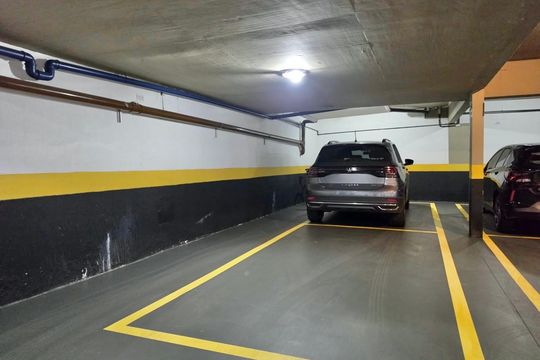Garagem de apartamento à venda com 3 quartos, 69m² em Lourdes, Belo Horizonte