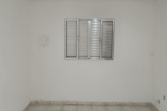Quarto 4 de casa à venda com 4 quartos, 120m² em Jardim Indaia, São Paulo