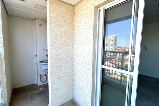 Varanda da Sala de apartamento à venda com 2 quartos, 45m² em Vila Galvão, Guarulhos