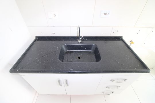 Sala/Cozinha de apartamento para alugar com 1 quarto, 35m² em Cidade Líder, São Paulo