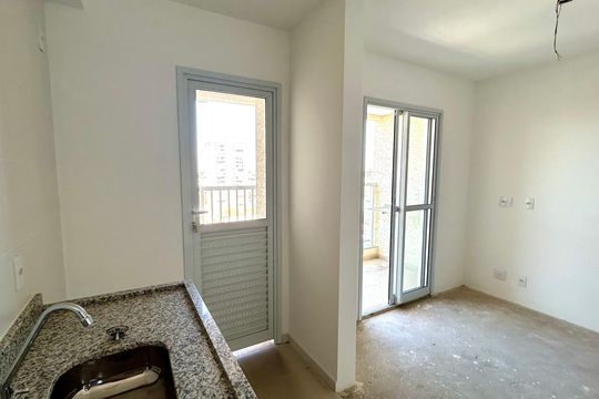 Cozinha de apartamento à venda com 2 quartos, 45m² em Vila Galvão, Guarulhos