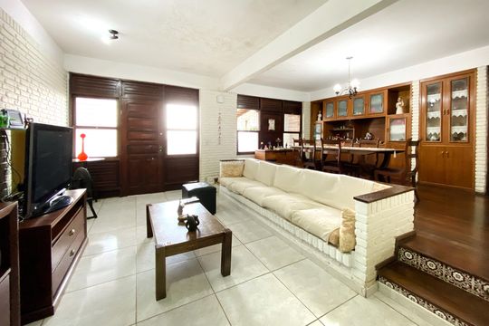 Casa à venda com 4 quartos, 150m² em São Lucas, Belo Horizonte