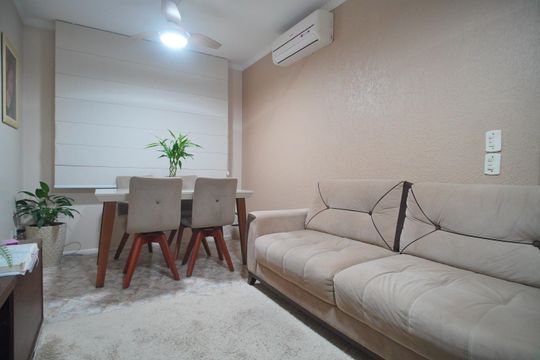 sala de apartamento à venda com 2 quartos, 51m² em Centro, Canoas