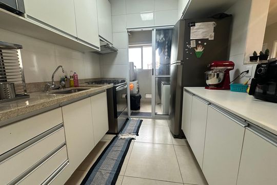 Cozinha de apartamento à venda com 3 quartos, 72m² em Jardim Maria Helena, Barueri