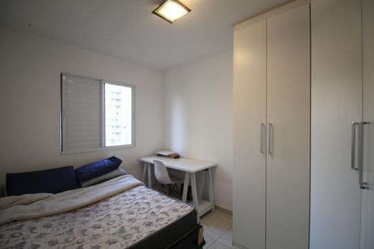 Suíte de apartamento para alugar com 1 quarto, 38m² em Vila Andrade, São Paulo