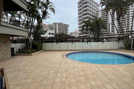 Área externa de apartamento para alugar com 2 quartos, 85m² em Vila Caiçara, Praia Grande