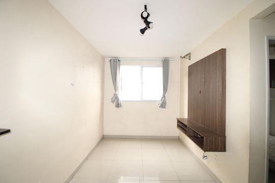Apartamento para alugar com 2 quartos, 42m² em Colônia (zona Leste), São Paulo