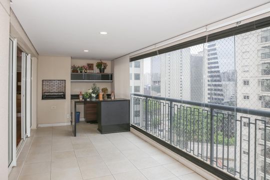 Varanda Gourmet de apartamento para alugar com 3 quartos, 170m² em Barra Funda, São Paulo