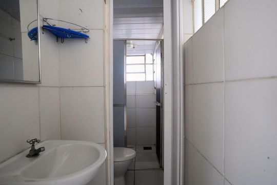 Banheiro de apartamento para alugar com 2 quartos, 80m² em Concórdia, Belo Horizonte