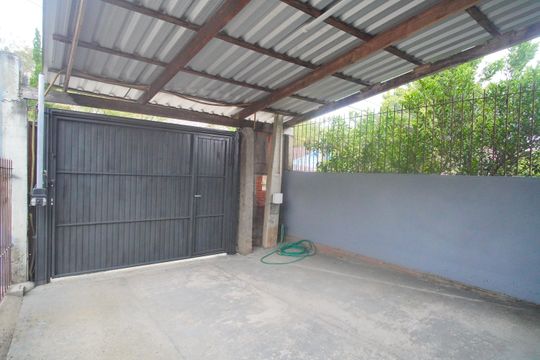 Garagem de casa para alugar com 2 quartos, 50m² em Feitoria, São Leopoldo