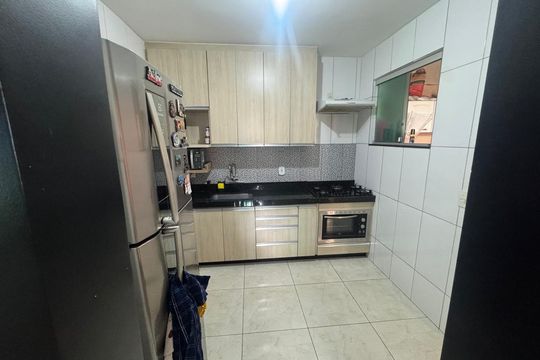 Casa para alugar com 2 quartos, 90m² em Candelária, Belo Horizonte