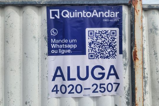 Fachada de casa para alugar com 1 quarto, 32m² em Laranjal, São Gonçalo
