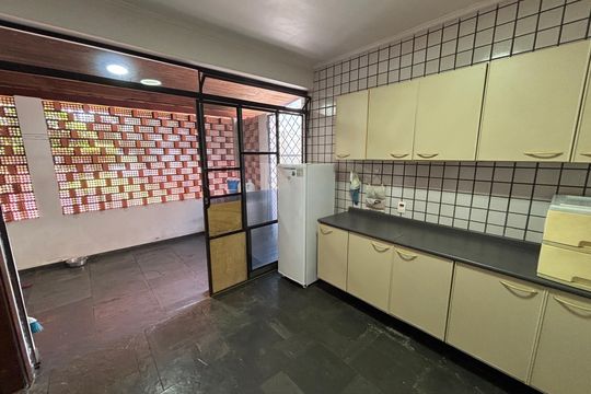Área de Serviço de casa à venda com 3 quartos, 457m² em Centro Alto, Ribeirão Pires