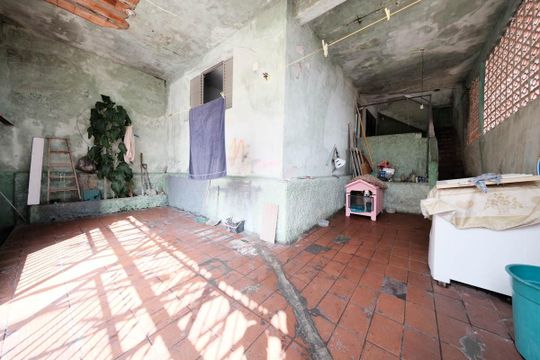 Área externa de casa à venda com 4 quartos, 150m² em Jardim Três Marias, São Paulo