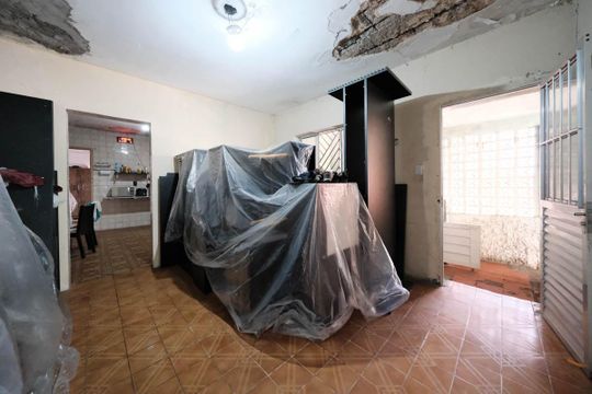 Sala de casa à venda com 4 quartos, 150m² em Jardim Três Marias, São Paulo