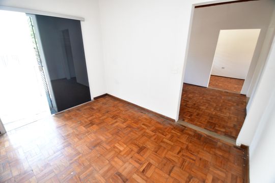 Casa para alugar com 2 quartos, 400m² em Jardim Carlos Gomes, Campinas