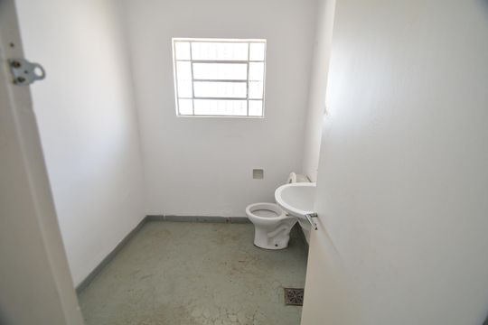 Banheiro de casa para alugar com 2 quartos, 400m² em Jardim Carlos Gomes, Campinas