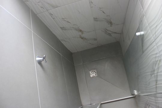 Banheiro  de apartamento para alugar com 2 quartos, 45m² em Vila Nova Bonsucesso, Guarulhos