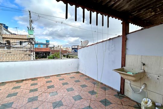 Área de Serviço de casa para alugar com 3 quartos, 150m² em Parque Jurema, Guarulhos