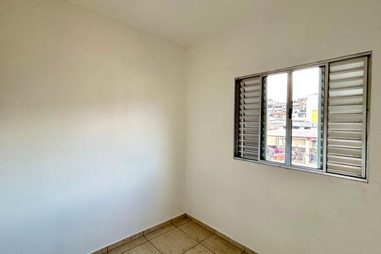 Quarto 1 de casa para alugar com 3 quartos, 150m² em Parque Jurema, Guarulhos