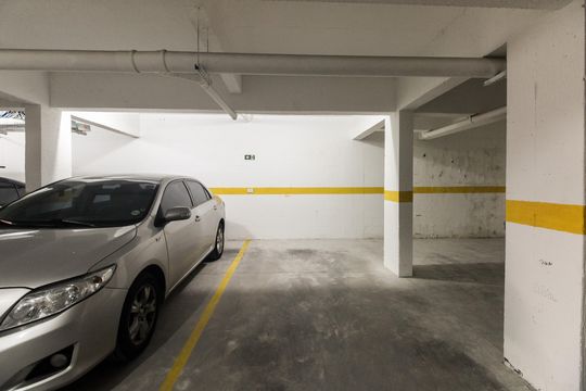 Condomínio - Garagem de apartamento à venda com 2 quartos, 60m² em Vila Nova Savoia, São Paulo