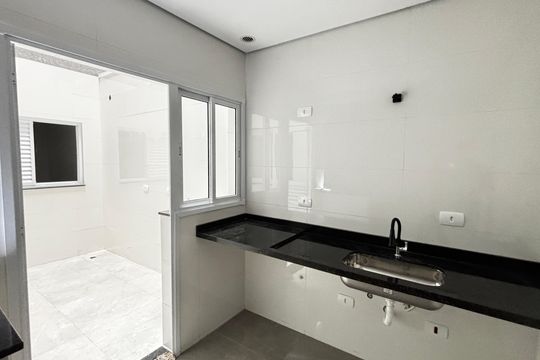 Cozinha de apartamento à venda com 2 quartos, 63m² em Vila Curuçá, Santo André