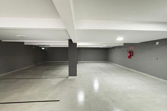 Garagem de apartamento à venda com 2 quartos, 63m² em Vila Curuçá, Santo André